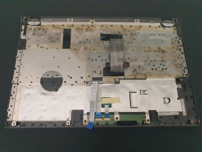 Asus U46E BAL7 Üst Kasa + Touchpad + Klavye Asus U46E BAL7 Üst Kasa + Touchpad + Klavye