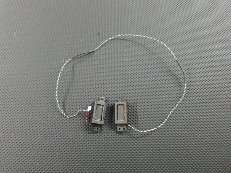 Asus ZenBook 14 UX431FA-FN  Hoparlör