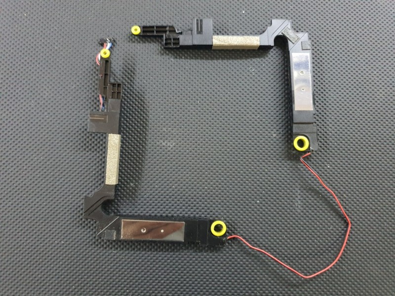 Asus ZenBook Flip UX363JA Hoparlör