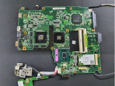 Asus N61 N61V N61VG N61VN Anakart 1GB Ekran Kartlı + Core2 İşlemci Rev.1.1