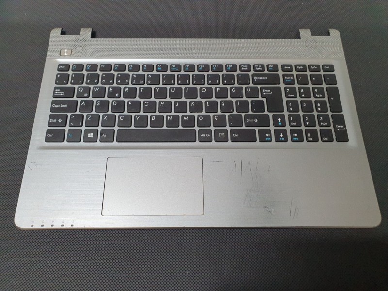 Casper C300 Üst Kasa + Klavye + Touchpad