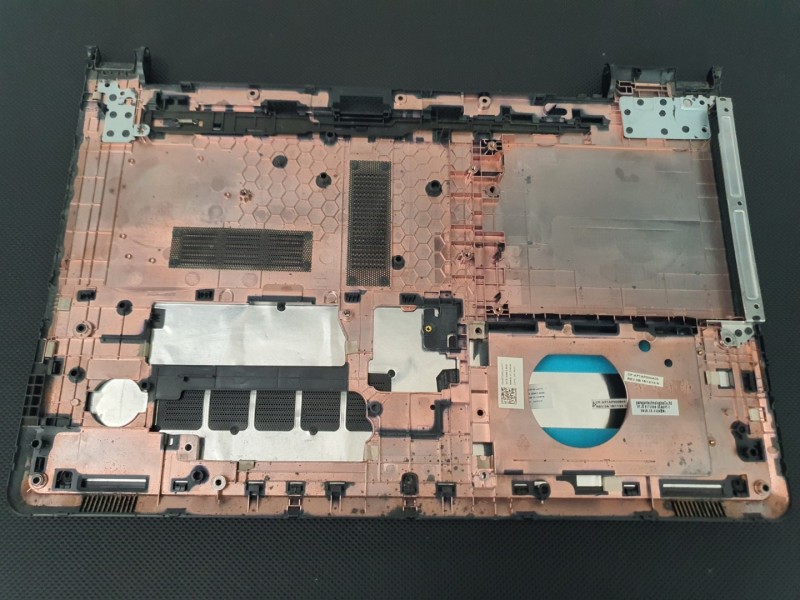 Dell İnspiron 15 5551, 5552 5555, 5558, 5559 Alt Kasa + Servis Kapağı Dell İnspiron 15 5551, 5552 5555, 5558, 5559 Alt Kasa + Servis Kapağı