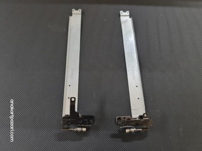 Dell Latitude 3410 Menteşe