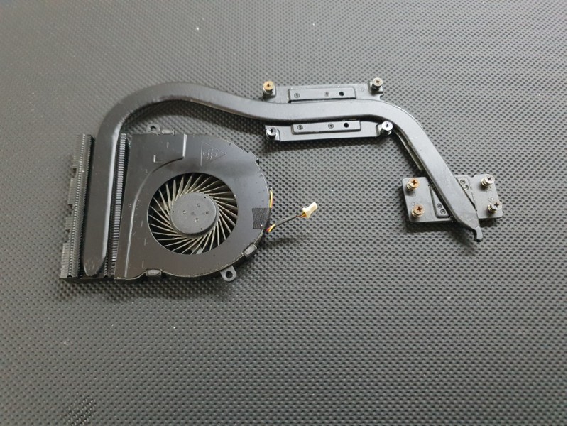DELL İNSPİRON 15 3000 3467 3567 Sooğutucu Blok  , Fan