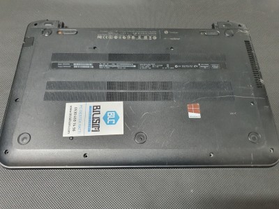 HP Pavilion 15- b00et , b042st RT3290 Alt Kasa