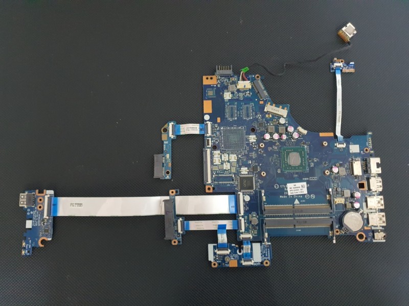 HP PAVILION  15 - rb004nt 250 G6 255 G6 CTL51/53 LA-E841P Rev. 2.0 AMD A9-9120 Onboard Anakart