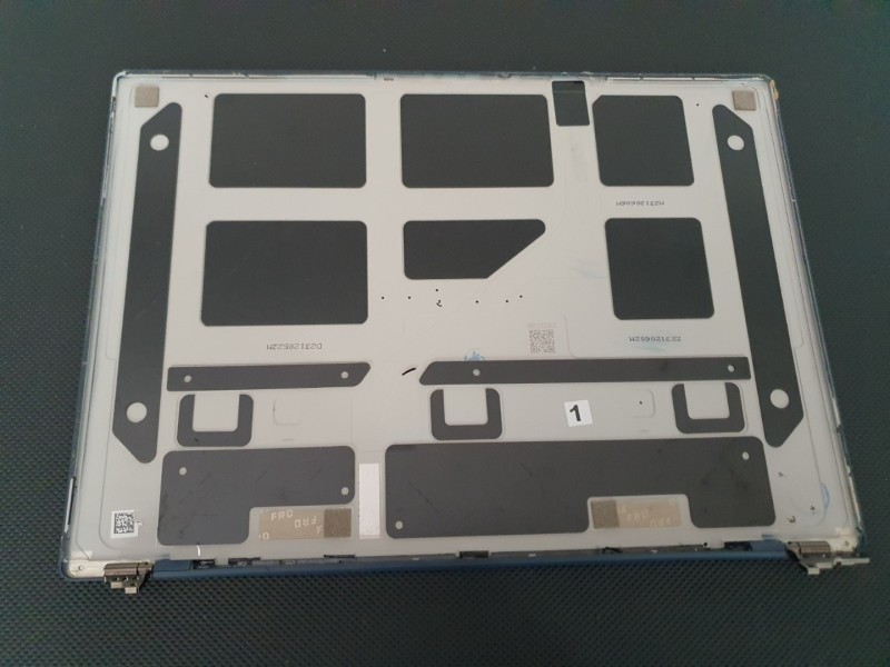 Huawei MateBook X Pro Ekran Cover + Menteşe Huawei MateBook X Pro Ekran Cover + Menteşe