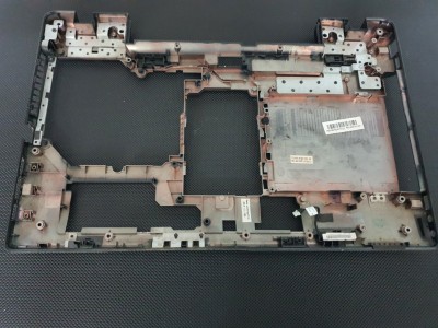 Lenovo İdeapad Z570 Z575  Alt Kasa