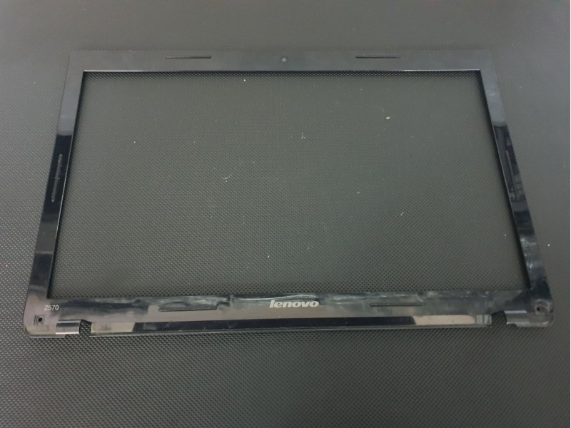 Lenovo İdeapad Z570 Z575 Bezel