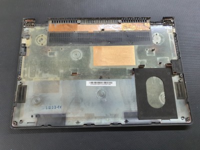 Lenovo Yoga 80JH 80KQ 3 14 Alt Kasa