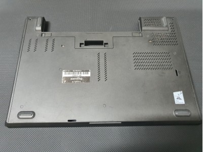 Lenovo Thinkpad T440p  Alt Kasa + Kapak