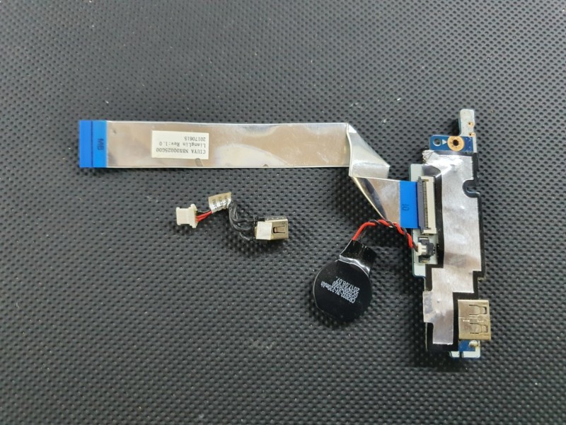 Lenovo Yoga 520-14IKB Usb SD Card Board + Power Jack