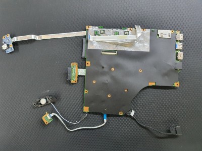 Lenovo V110 - 15IKB LV115SK MB 15277-1 448.08b01.0011 İ5 6200U (SR2EY) Anakart , 4 GB RAM , 2 GB AMD Ekran Kartlı