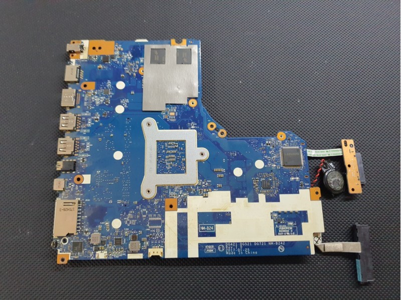 Lenovo İdeaPad 320 - 15AST 15IKB 15ISK 80XV 81BT Anakart İ5 7200U ( SR342 ) , 2 GB Ekran Kartlı , 4 GB Ram