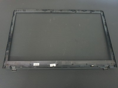 SAMSUNG NP300 NP300E5A NP300E5C NP300E5X Bezel