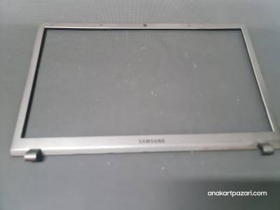 Samsung NP550P5C NP550P7C 550P Bezel