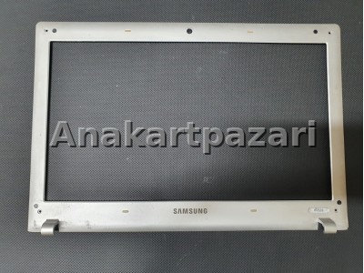 Samsung RV511 RV515 RV509 RV520 Bezel
