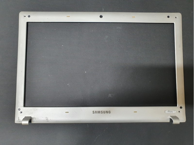 Samsung RV511 RV515 RV509 RV520 Bezel