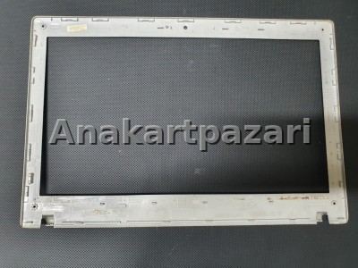 Samsung RV511 RV515 RV509 RV520 Bezel