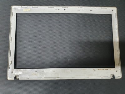 Samsung RV511 RV515 RV509 RV520 Bezel