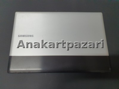 Samsung RV511 RV515 RV509 RV520 Ekran Cover