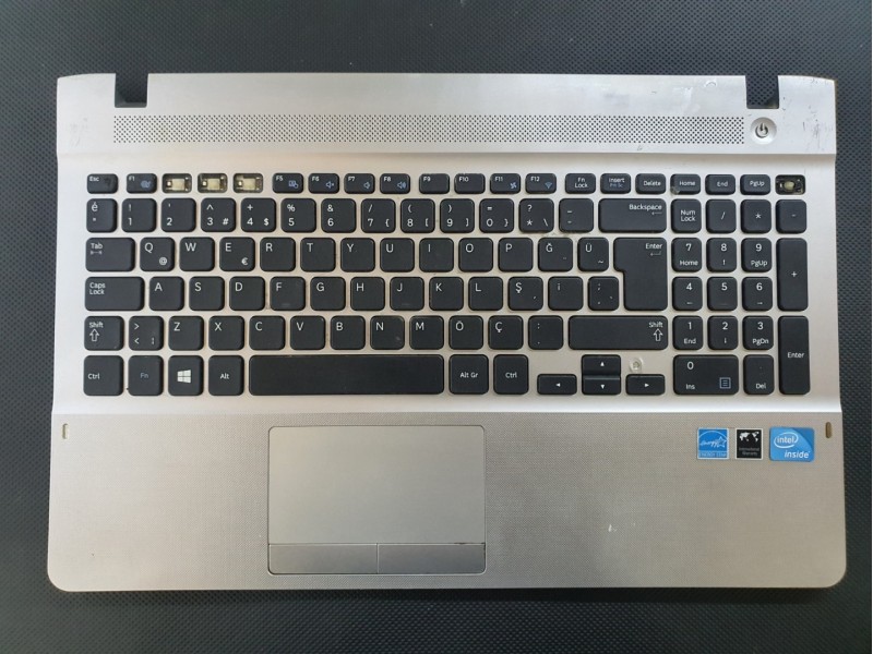 Samsung NP270E5E NP300E5E Üst Kasa + Klavye + Touchpad
