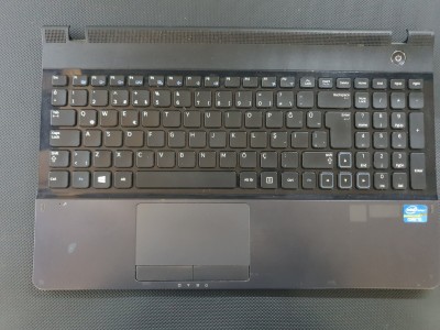 SAMSUNG NP300 NP300E5A NP300E5C NP300E5X Üst Kasa + Touchpad
