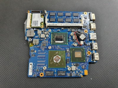 Sony PCG VPCSE 41414M Anakart ( SR06Z ) AMD 1GB Ekran Kartı , 2 GB Ram 