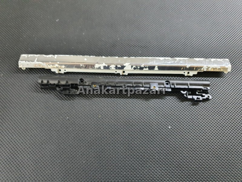 Sony PCG VPCSE 41414M Menteşe Kablo Kapağı ( Beyaz )