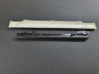 Sony PCG VPCSE 41414M Menteşe Kablo Kapağı ( Beyaz )