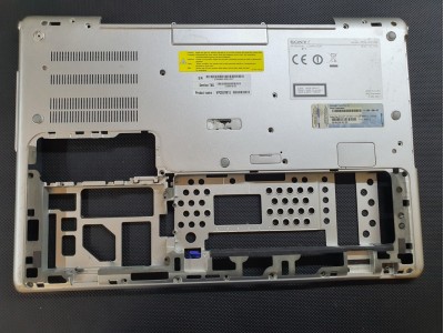 Sony VPCSE PCG-41414M Alt Kasa ( Silver )