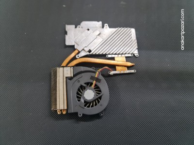 Sony Vaio PCG-3H1M VGN-FW41ET Soğutucu Blok + Fan