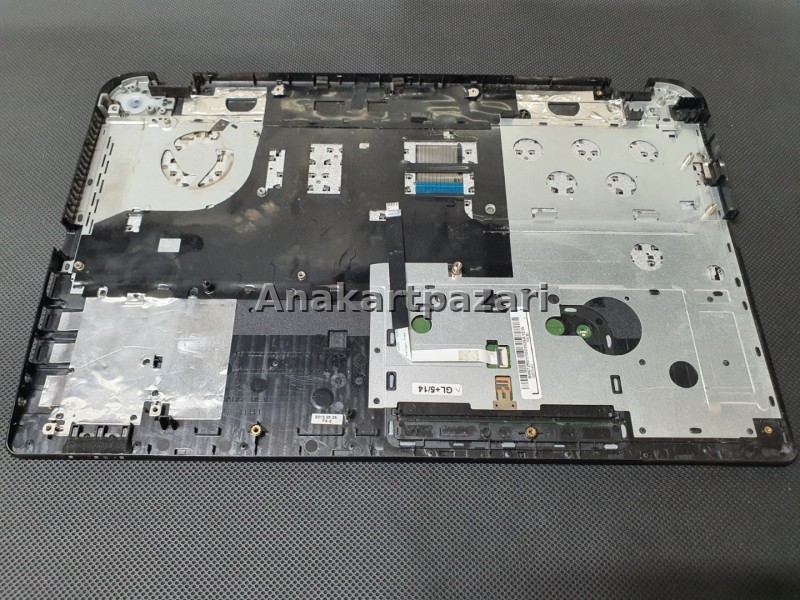 Toshiba Satellite L50t - A - 120 Üst Kasa + Klavye + Touchpad