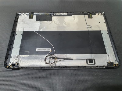 Toshiba Satellite L50t - A - 120 Ekran Cover 