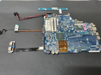 Toshiba Satelite A200 A205 A210 Anakart + İşlemci (Core2) + Power Jack + Usb Board + Power Board ISKAA LA-3481P Rev. 2A