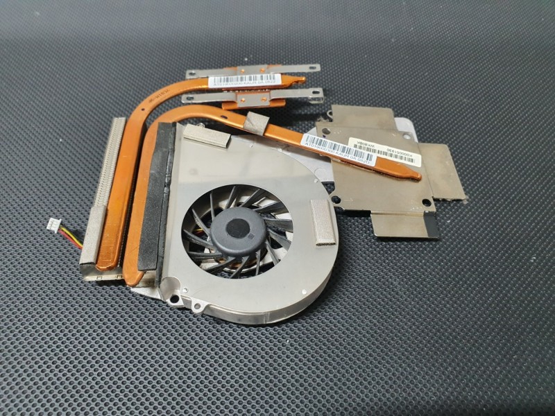 Toshiba Satelite A200 A205 A210 Soğutucu Blok + Fan