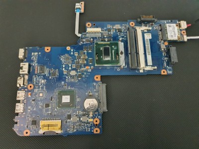 Toshiba Satellite C850 C855  L850 L855 Anakart  (OnBoard) + Pentium B960 (SR0C9) İşlemci