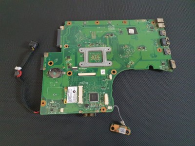 Toshiba Satellite C650 C650D  C655 C655D AMD Anakart ( 512 MB Ekran Kartlı ) + AMD İşlemci