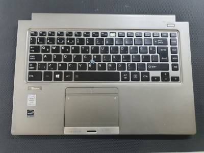 Toshiba Tecra Z40 Üst Kasa + Klavye + Touchpad 