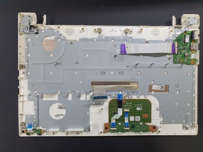 Toshiba Satellite C55 C 19C GMBH Üst Kasa + Touchpad + Klavye