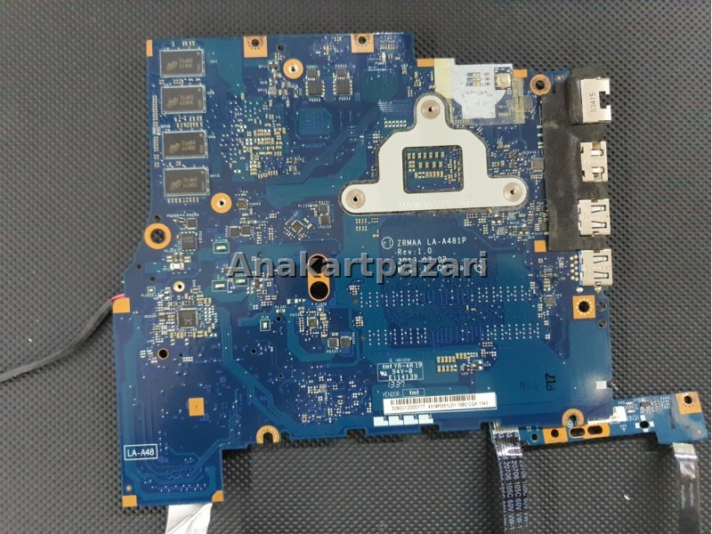 Toshiba Satelite M50 E55 ZRMAA LA-A481P Rev. 1.0 i5 4200U (SR170) Anakart  2 GB Ekran Kartlı