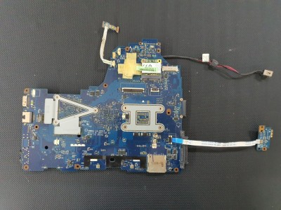 Toshiba Satelite C660 C665 PWWHA LA-7201P Rev. 1.0 Anakart  1 GB Ekran Kartlı + İ3 2350M (SR0DN) İşlemci