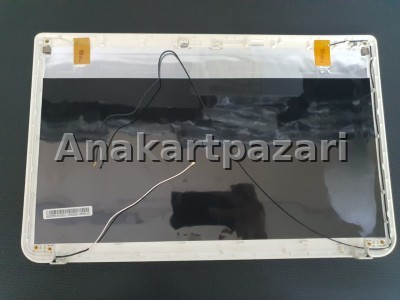 Toshiba Satellite C55 A 1TG Ekran Cover