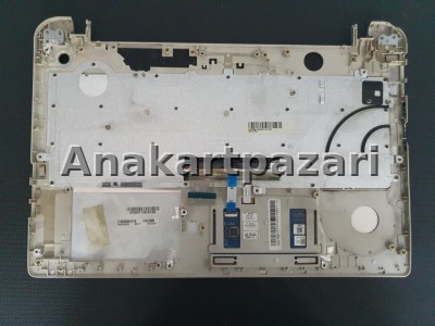 Toshiba Satellite L50 B C Üst Kasa , Klavye , Touchpad