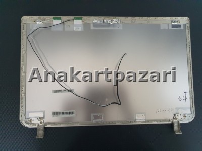 Toshiba Satellite L50 B C Ekran Cover