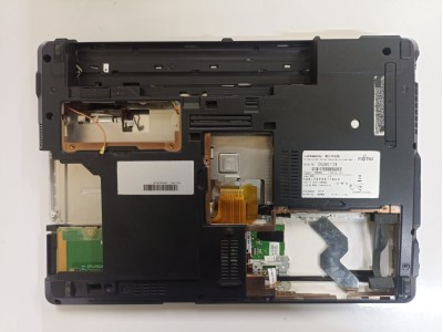 Fujitsu Lifebook S761 TAM KASA  EKRAN COVER+BAZEL+ÜST KASA+ALT KASA