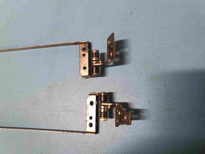 Toshiba Pro U400  Menteşe