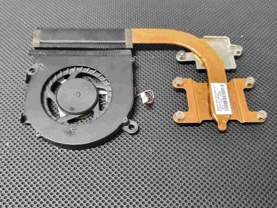 Samsung NP530 NP530U4B NP530U4C NP535U4C Sogutucu Blok + Fan