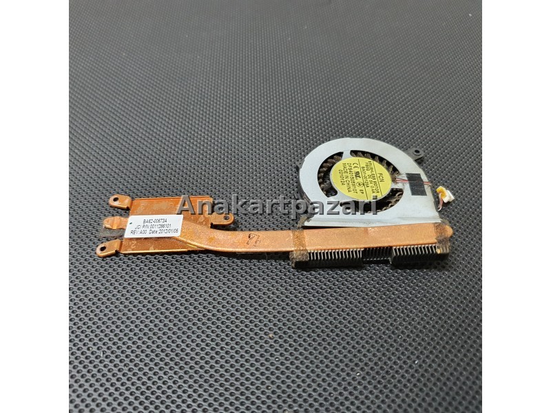 Samsung NP530U NP530U3B NP530U3C NP535U3B NP535U3C Soğutucu Blok + Fan