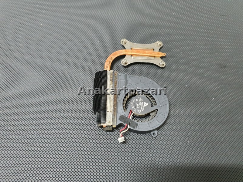 SAMSUNG NP300 NP300E5A NP300E5C NP300E5X Soğutucu Blok + Fan